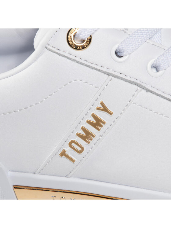 Tommy Hilfiger Sneakersy Branded Outsole Strappy Sneaker FW0FW05217 Bila Modivo.cz