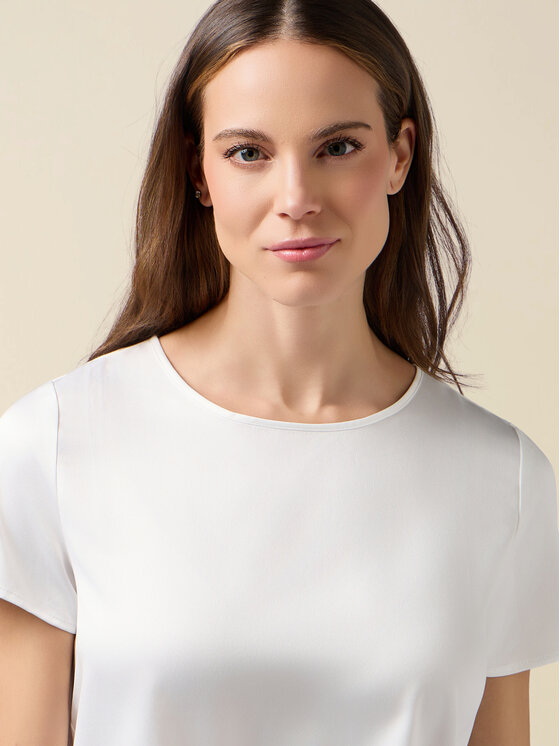Oltre Oltre T-shirt G384J104322N011 Bianco Regular Fit