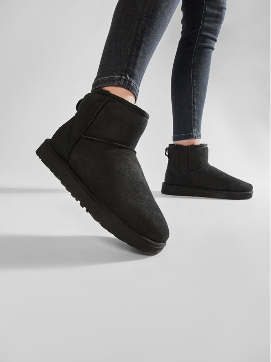 Ugg Snehule W Classic Mini II 1016222 Čierna