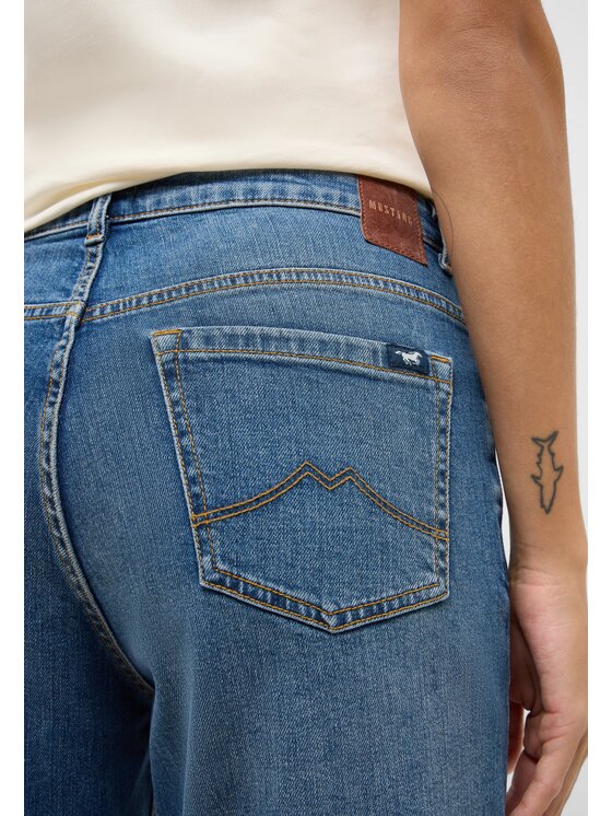 Mustang Mustang Jeansy CHARLOTTE TAPERED Niebieski Mom Fit
