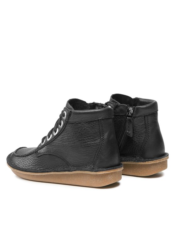 Clarks Clarks Kotníková obuv Funny Cedar 261738844 Černá