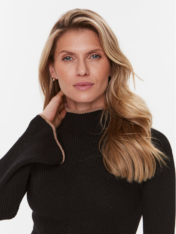 Guess Guess Vsakodnevna obleka W3BK46 Z2WX0 Črna Regular Fit