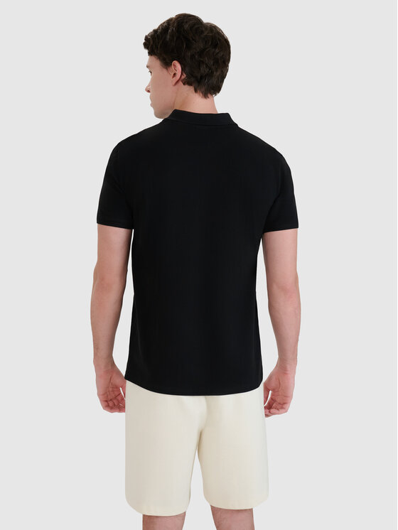 4F 4F Polo NOS Czarny Regular Fit