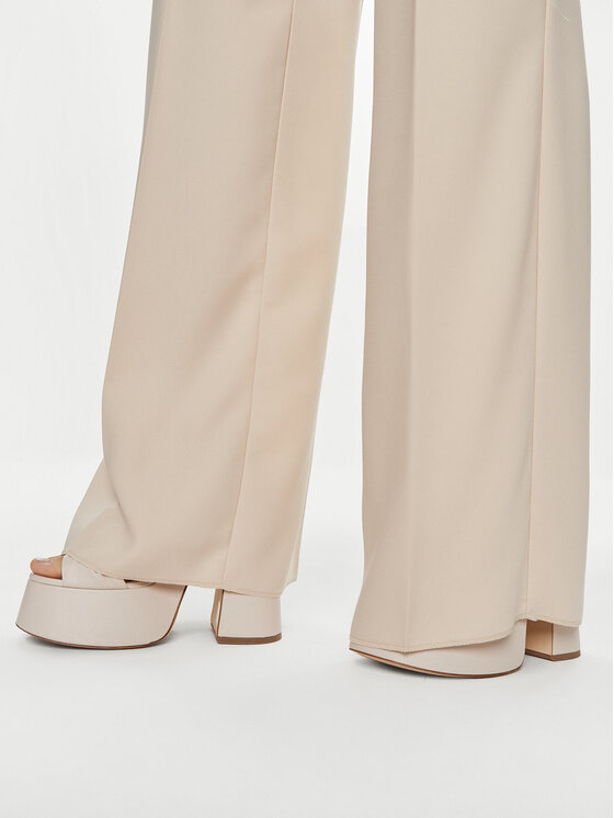 MAX&Co. MAX&Co. Текстилни панталони Nantes 24181310 Бежов Relaxed Fit