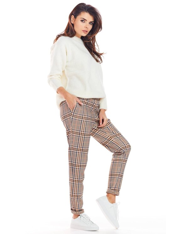 Awama Awama Pantaloni da donna A365 Marrone Basic Fit