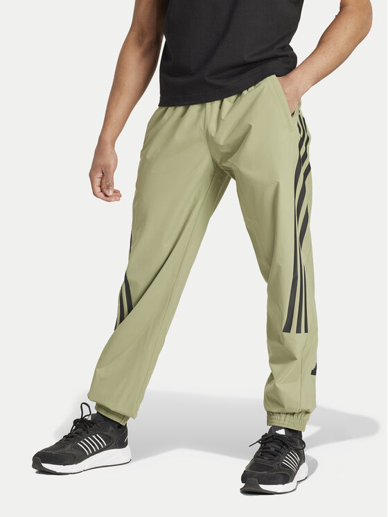 adidas Pantaloni da tuta Future Icons 3 Stripes IW8549 Verde Regular Fit Modivo