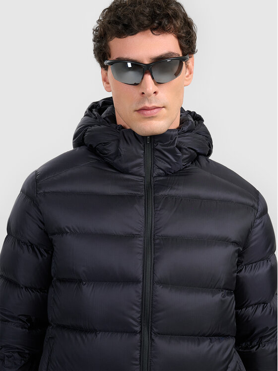 4F 4F Kurtka puchowa active Czarny Regular Fit