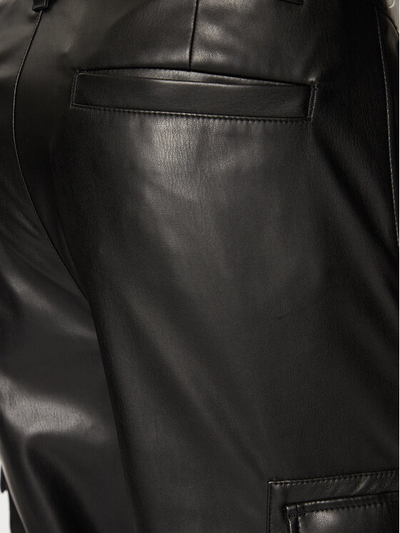 HUGO HUGO Pantaloni din imitație de piele Geza2511 50534827 Negru Regular Fit