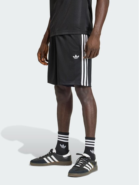 adidas adidas Szorty materiałowe 159302 Czarny Regular Fit