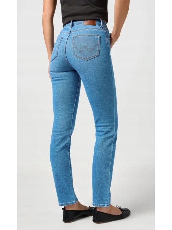 Wrangler Wrangler Jeansy Slim 610 Niebieski Slim Fit