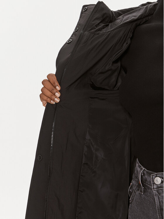 Calvin Klein Jeans Calvin Klein Jeans Winterjacke J20J221894 Schwarz Regular Fit