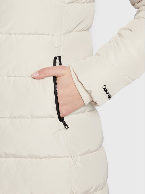Calvin Klein Jeans Calvin Klein Jeans Зимно яке J20J219825 Екрю Regular Fit