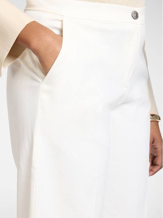 Elena Mirò Elena Mirò Spodnie materiałowe P020P000470N011 Biały Cropp Fit