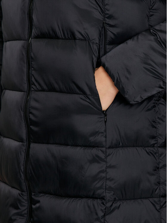 CMP CMP Zimní bunda 34K0046F Černá Regular Fit
