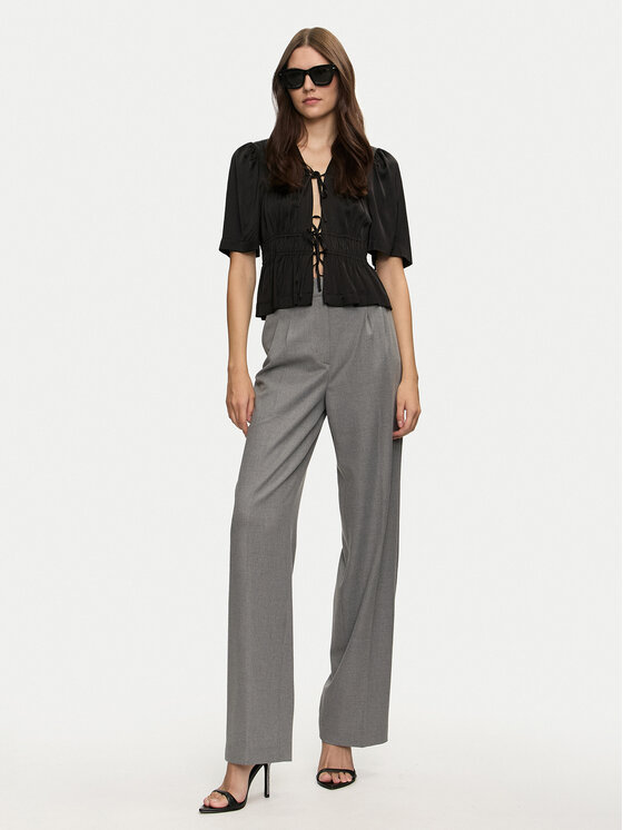Guess Guess Pantaloni di tessuto W4BB02 WGIF2 Grigio Relaxed Fit