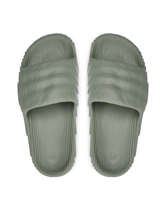 adidas adidas Pantoletten adilette 22 Slides IG8264 Khakifarben