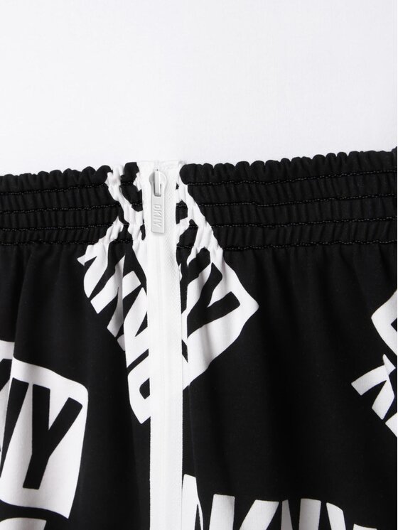 Vestito da giorno D32875 S Nero Regular Fit