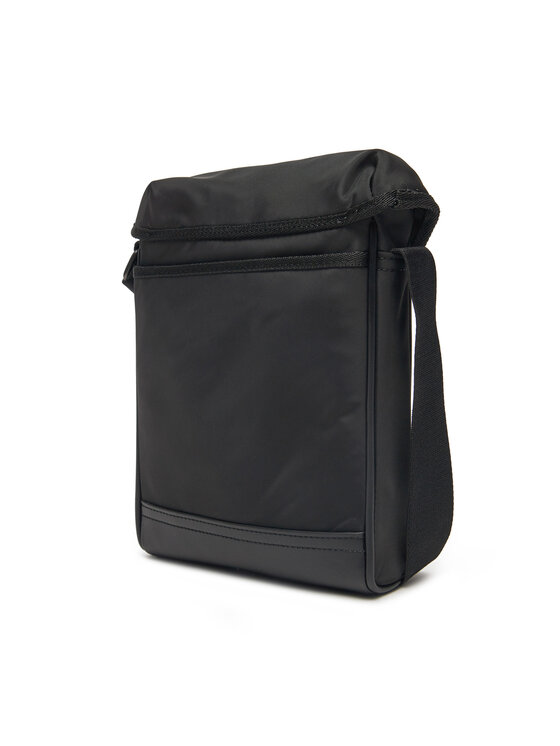 Calvin Klein Jeans Calvin Klein Jeans Geantă crossover Speed Clip Ut Flap Reporter Ny K50K513003 Negru