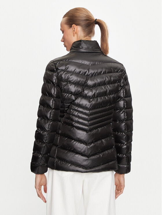 Geox Geox Zimska jakna Zosma W4628Z T2843 F9000 Črna Regular Fit