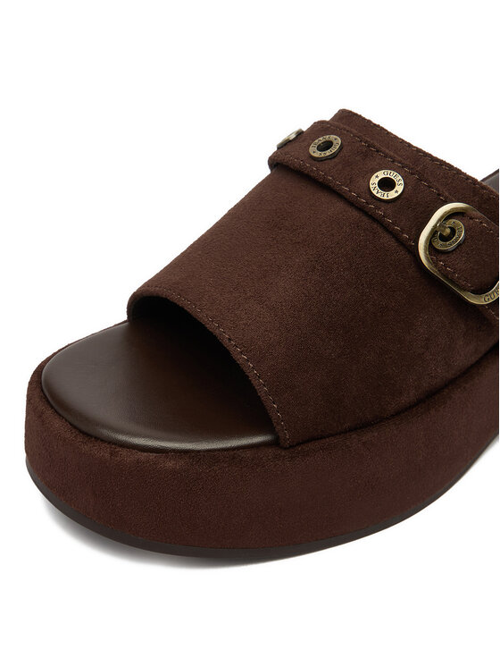 Guess Jeans Guess Jeans Шльопанці CEO-HY20091-1 Коричневий