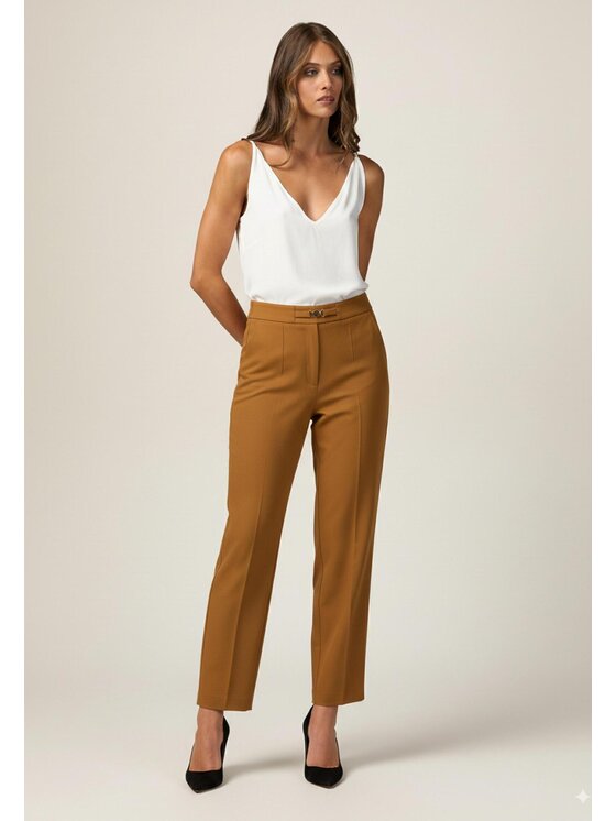 Oltre Oltre Pantaloni di tessuto P734R008768N012 Marrone Regular Fit