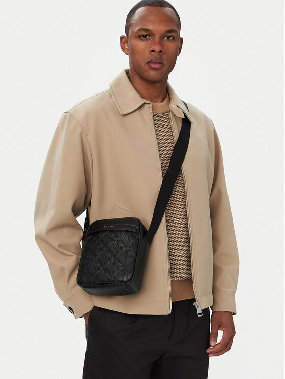 Calvin Klein Calvin Klein Kotike Emblem Aop Deboss Reporter LV04D3562G Must