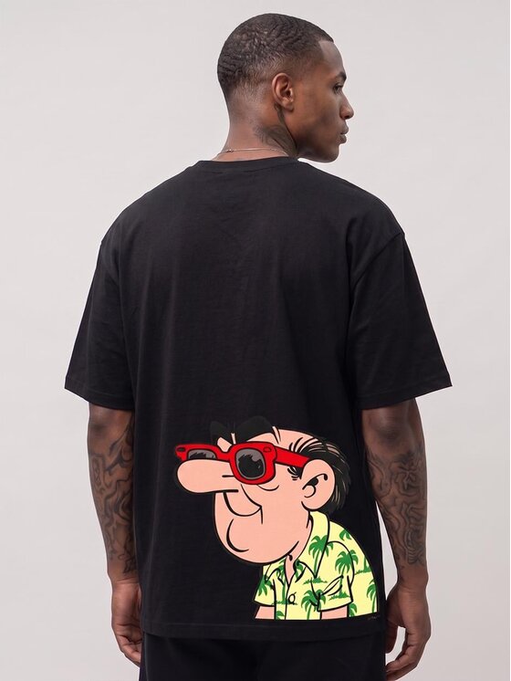 Smerfy Smerfy T-Shirt Gargamel na wakacjach szeroka luźna 132540 Czarny Oversize