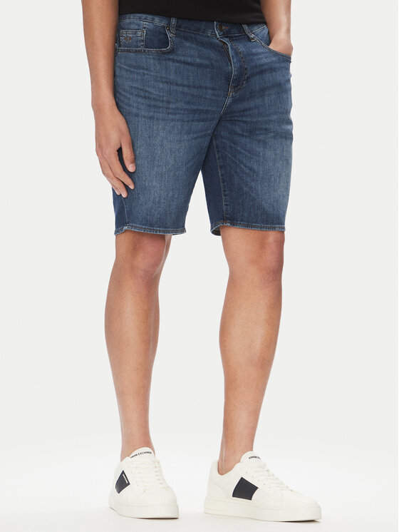Armani Exchange Džínsové šortky XM000073 AF13089 MB002 Tmavomodrá Slim Fit