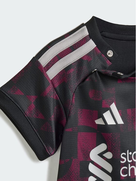adidas adidas Zestaw dla niemowląt 172176 Czarny Regular Fit