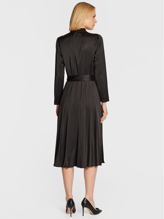 Nissa Nissa Sukienka koktajlowa RC13376 Czarny Regular Fit