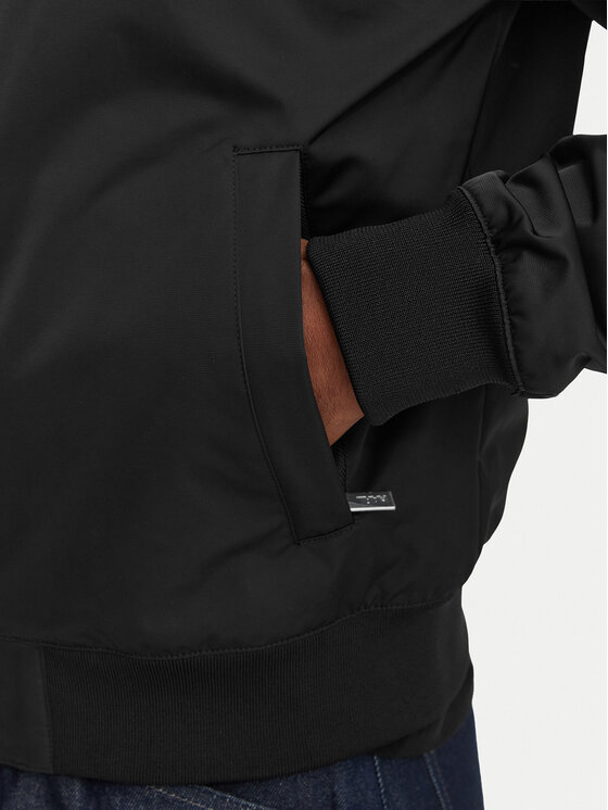 KARL LAGERFELD KARL LAGERFELD Bundy bomber 505003-561533 Čierna Regular Fit