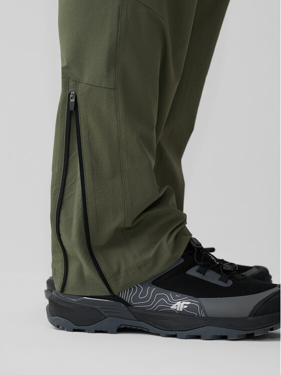 4F 4F Spodnie outdoor BETWEEN LAYERS Khaki Regular Fit