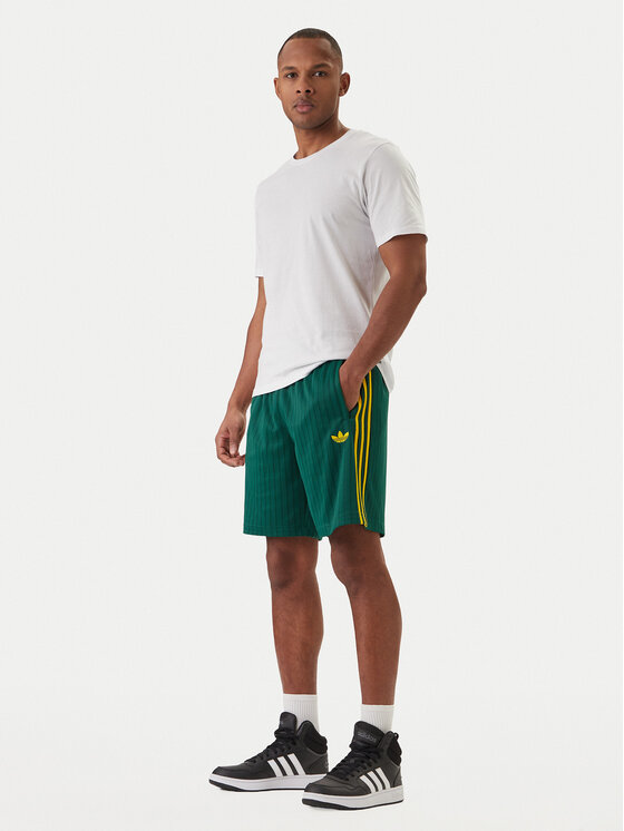 adidas adidas Športové kraťasy Firebird Engineered Stripes KS5504 Zelená Regular Fit