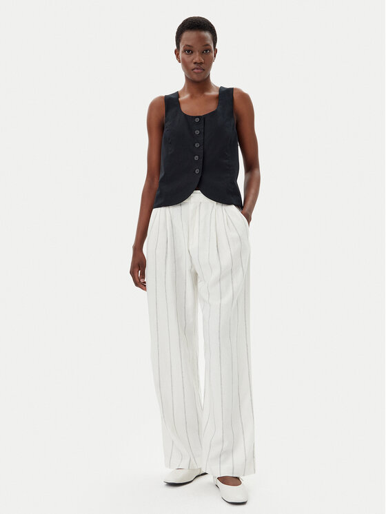 Gap Gap Mellény 714973-00 Fekete Slim Fit