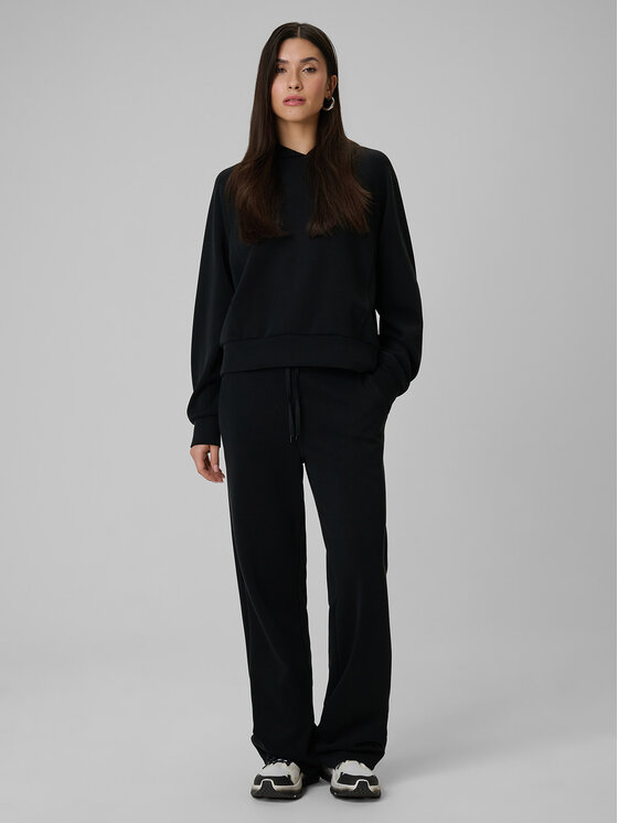 4F 4F Bluza COZY Czarny Regular Fit