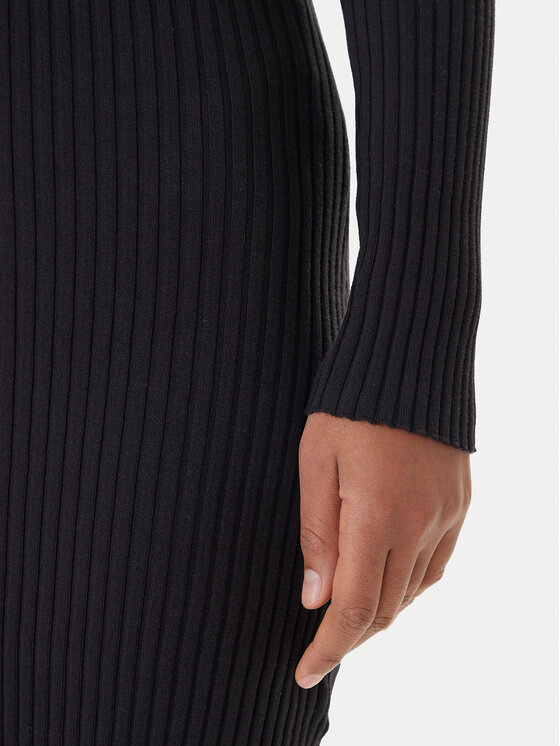 Tommy Jeans Tommy Jeans Strickkleid Badge DW0DW22183 Schwarz Slim Fit