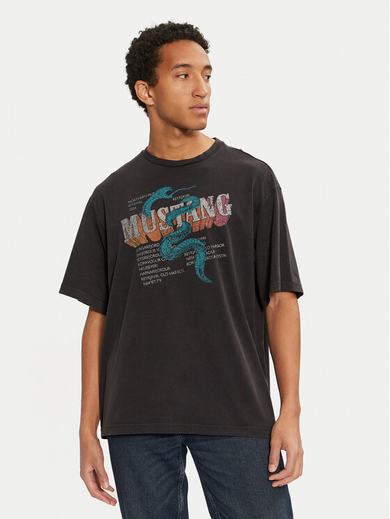 Mustang T-shirt Akron 1015658 Crna Relaxed Fit