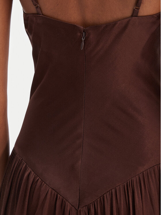 Bardot Bardot Večerní šaty Aderia 60248DB Hnědá Slim Fit