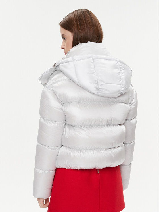 Patrizia Pepe Patrizia Pepe Pehelykabát 2O0050/A9M0-W356 Fehér Regular Fit