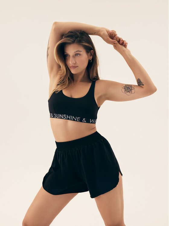 Esotiq Esotiq Szorty materiałowe 42941 Czarny Regular Fit