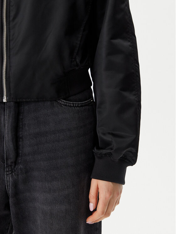 Calvin Klein Jeans Calvin Klein Jeans Μπόμπερ μπουφάν Hero LV047B528G Μαύρο Relaxed Fit