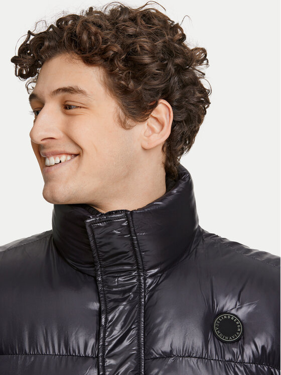 Lindbergh Lindbergh Prsluk 30-301129 Crna Relaxed Fit