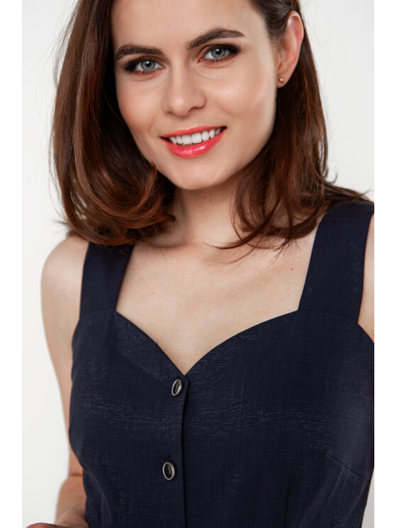 QUIOSQUE QUIOSQUE Každodenné šaty TARTU DRESS Tmavomodrá Regular Fit