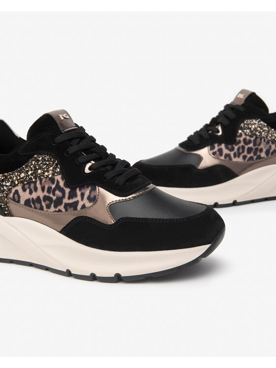 Nero Giardini Nero Giardini Sneakersy E512864D Čierna