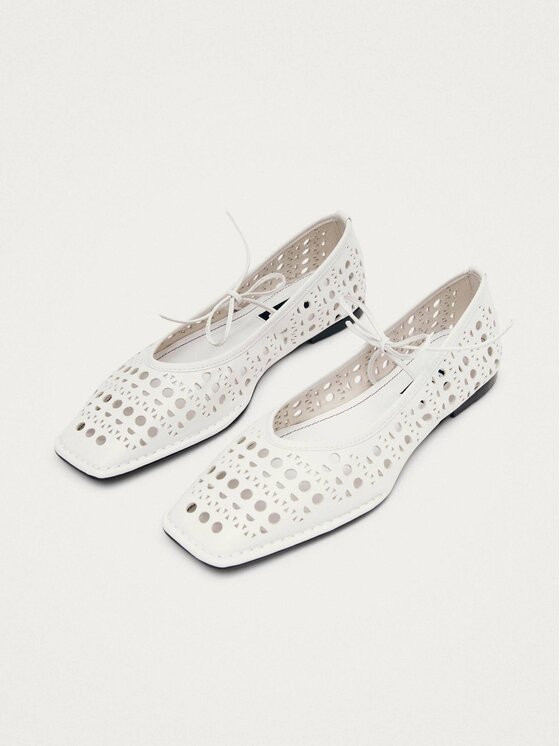 ALOHAS ALOHAS Baleriny Sway Slit White Leather Ballet Flats Biały