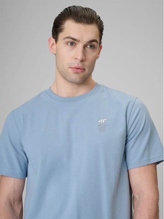 4F 4F T-Shirt COMMERCIAL 3 Niebieski jasny Regular Fit
