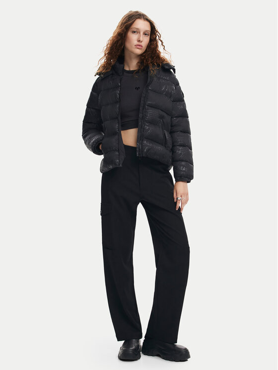Desigual Desigual Зимно яке Drammen 24WWEWBM Черен Regular Fit