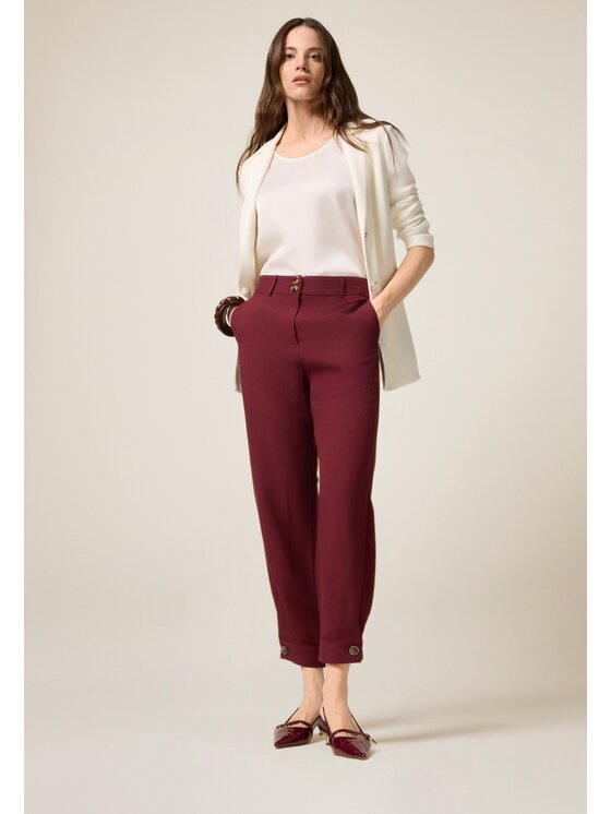 Oltre Oltre Pantaloni di tessuto P060R108563N036 Bordeaux Boy Fit