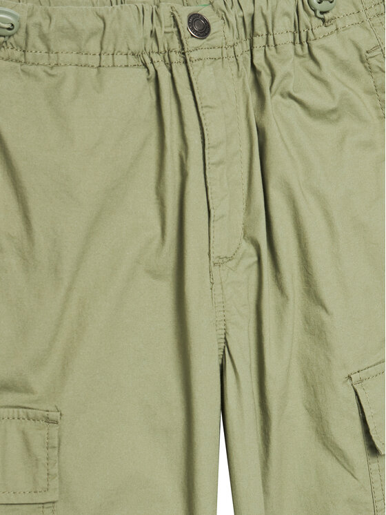 United Colors Of Benetton United Colors Of Benetton Spodnie materiałowe 4L2VCF04I Zielony Straight Fit