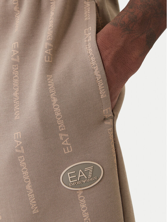 EA7 Emporio Armani EA7 Emporio Armani Sportovní kraťasy 7M001393 AF12660 F1030 Béžová Regular Fit